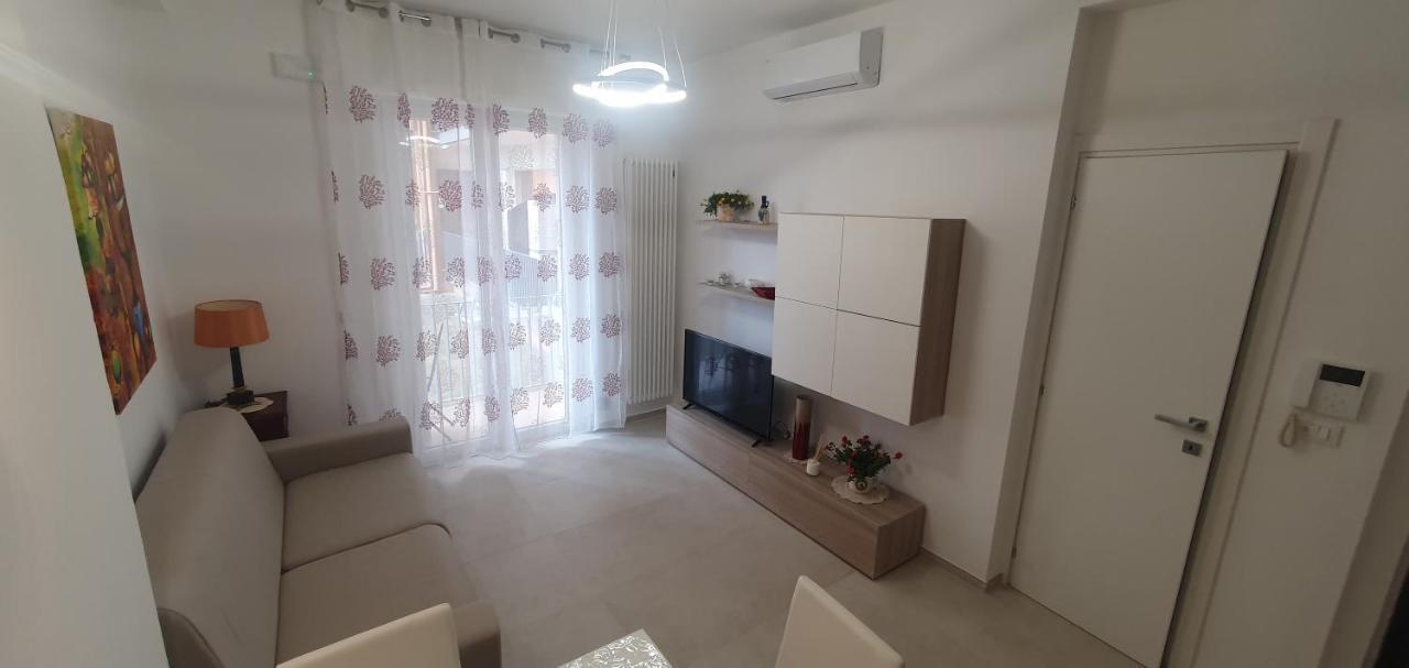 Casa Riblo E Flo Apartment Monopoli Luaran gambar