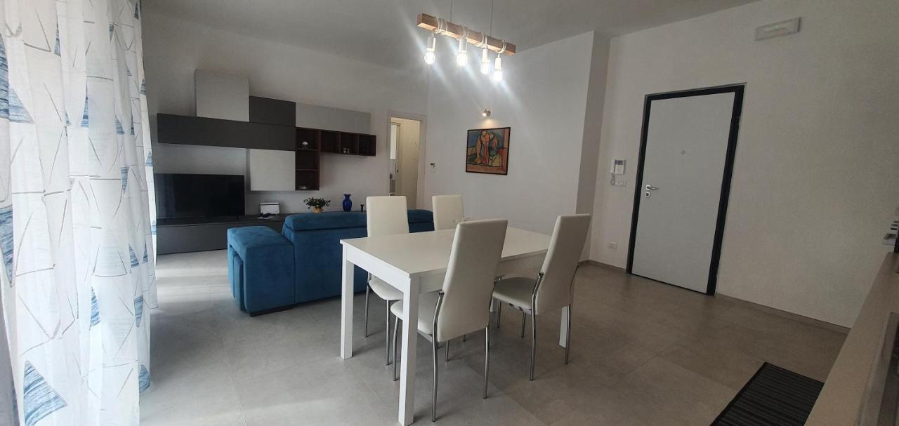 Casa Riblo E Flo Apartment Monopoli Luaran gambar